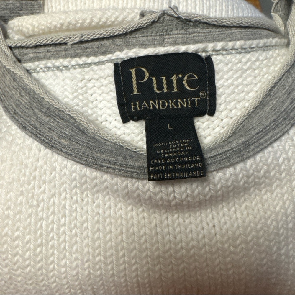 Pure Handknit‎ White and Gray Sweater